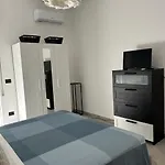 Siracusa Vacanze Tatil Evi *