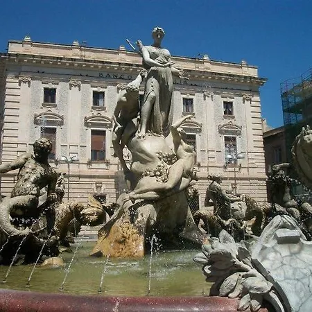 度假居 Siracusa Vacanze *